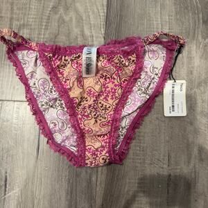 NWT Love Stories Isa Lace Briefs Berry Purple Size L Recycled Fabric